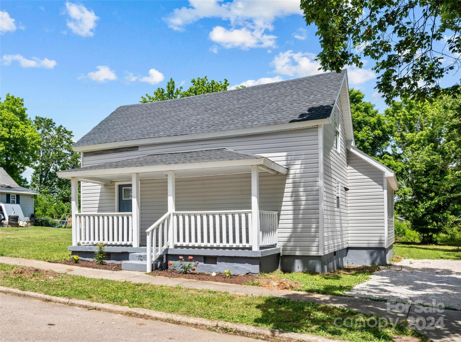 37 Knox St Salisbury, NC 28144