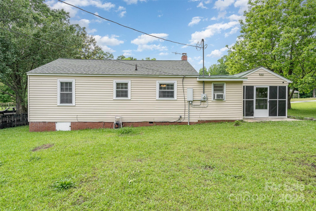 2081 Old Evans Cir Lancaster, SC 29720