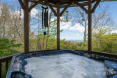 1052 Toxaway Dr Lake Toxaway, NC 28747