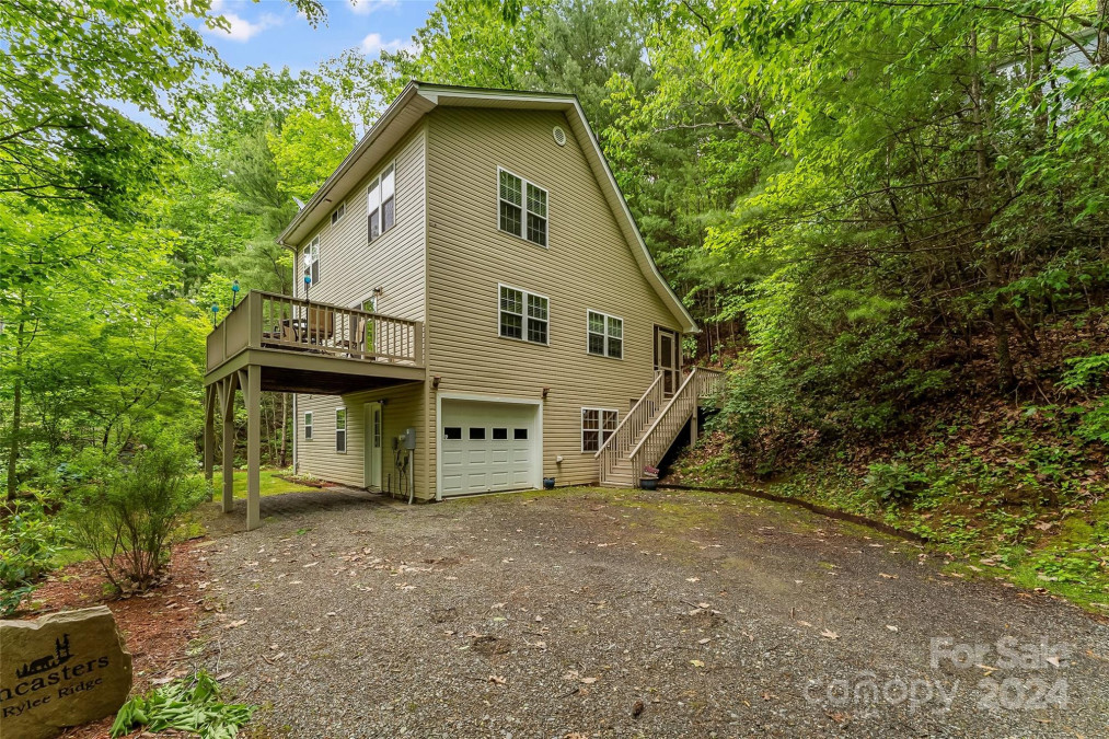 20 Rylee Rg Asheville, NC 28805