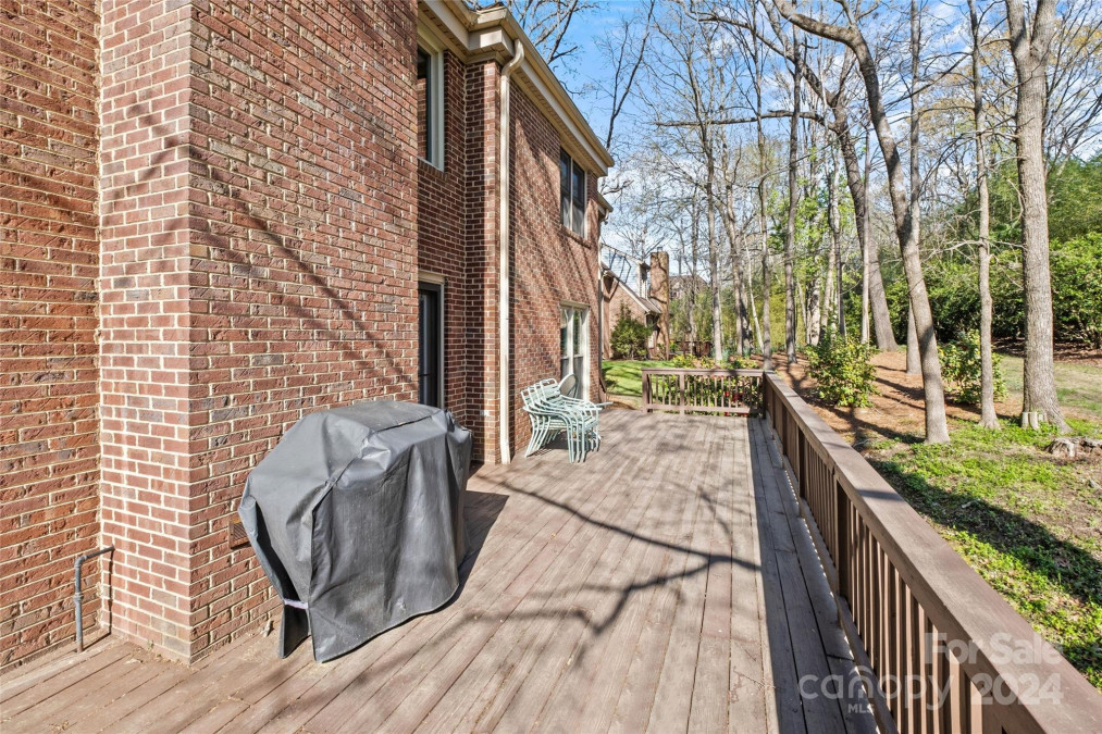 5206 Dunrobin Ln Charlotte, NC 28226