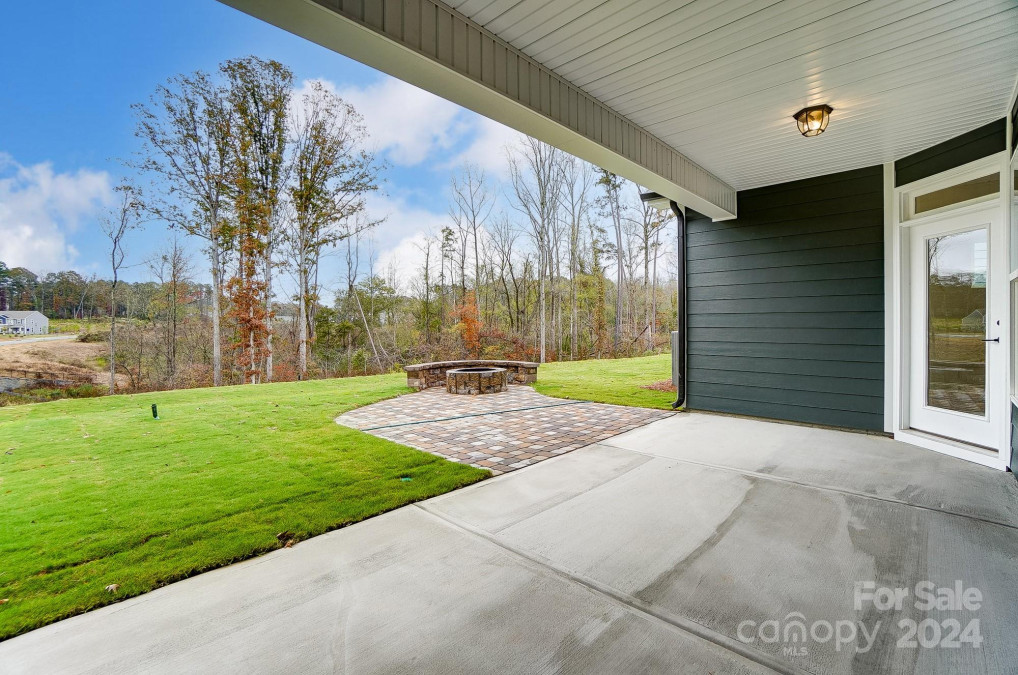 3003 Whispering Creek Dr Indian Trail, NC 28079