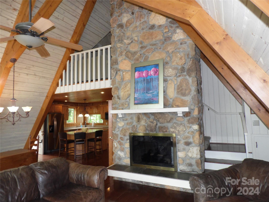 226 Ridge Rd Roaring Gap, NC 28663