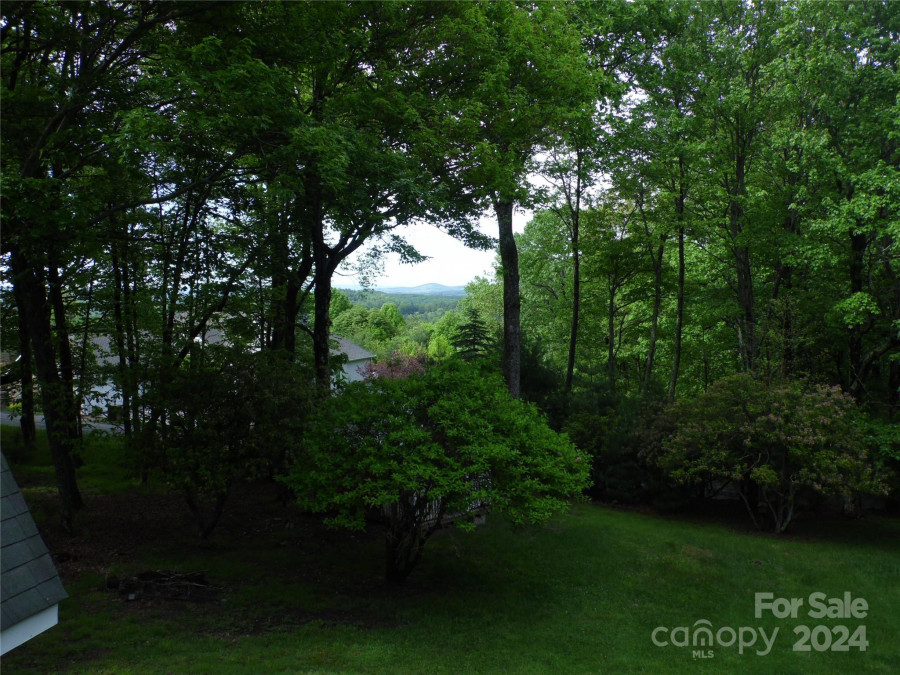 226 Ridge Rd Roaring Gap, NC 28663