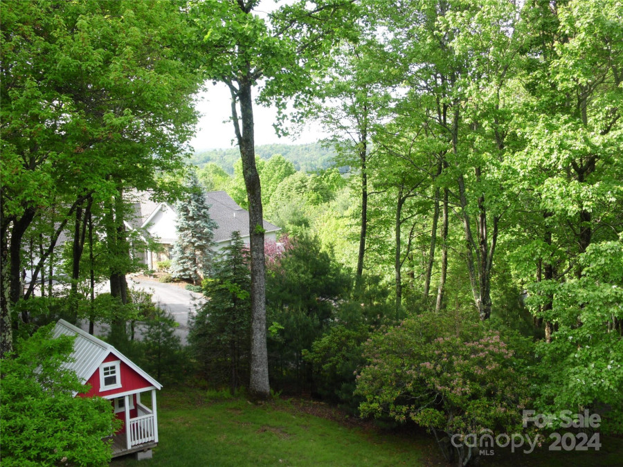 226 Ridge Rd Roaring Gap, NC 28663