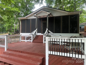 278280 Lake Tillery Trl Mount Gilead, NC 27306