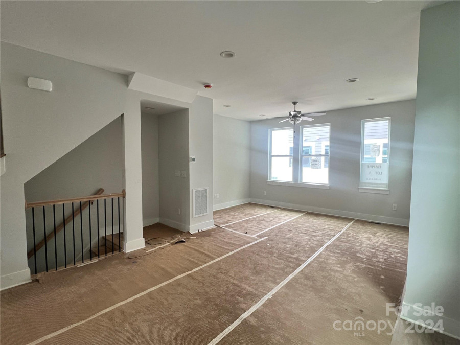 1403 Collier Walk Al Charlotte, NC 28205