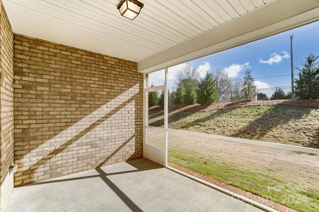 9633 Liberty Hill Dr Mint Hill, NC 28227