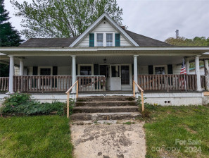 36 Reed St Canton, NC 28716