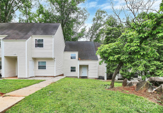 9140 Black Heath Cir Charlotte, NC 28214