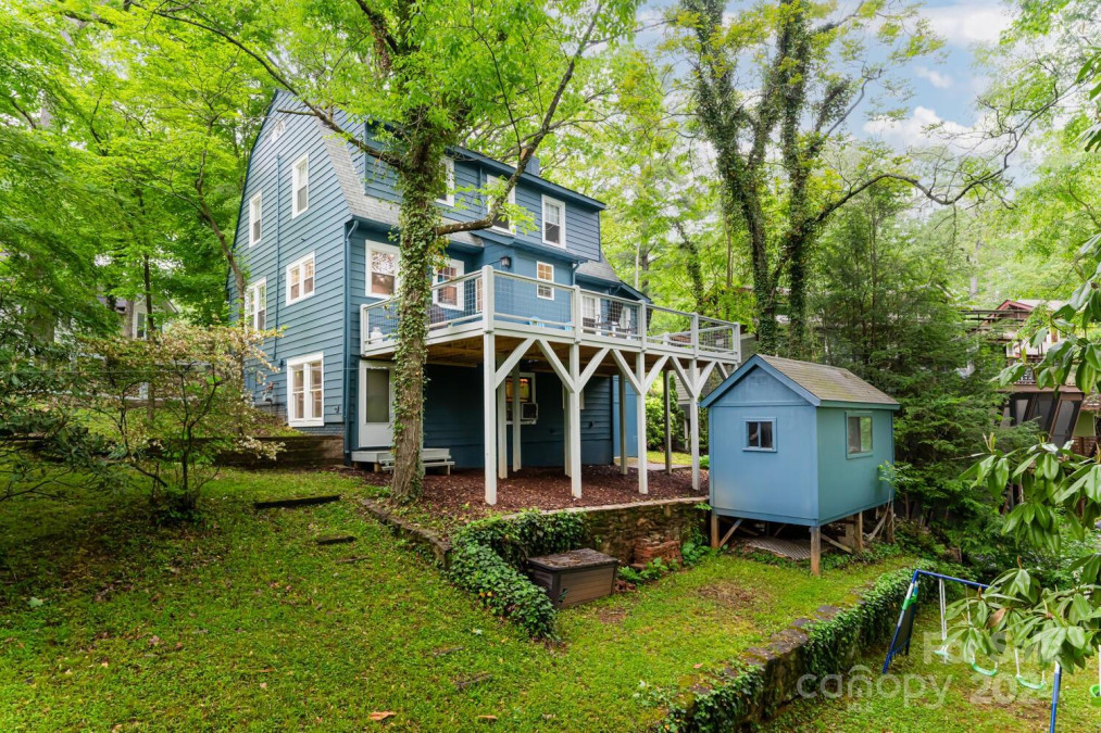 1 Kenilworth Rd Asheville, NC 28803