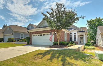 3038 Azalea Dr Fort Mill, SC 29707