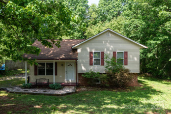 45 Clearview Rd Taylorsville, NC 28681