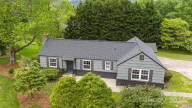 2 Pinedale Rd Asheville, NC 28805