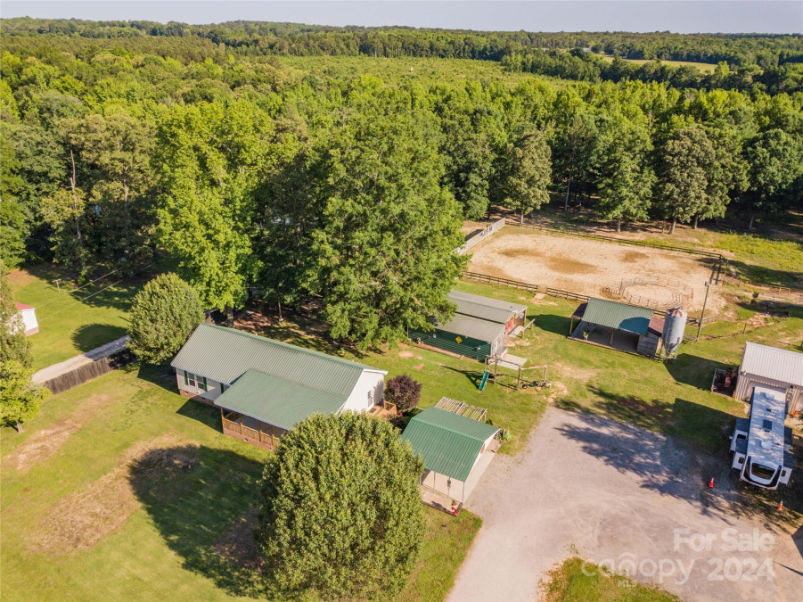 3684 Cimmeron Rd Lancaster, SC 29720