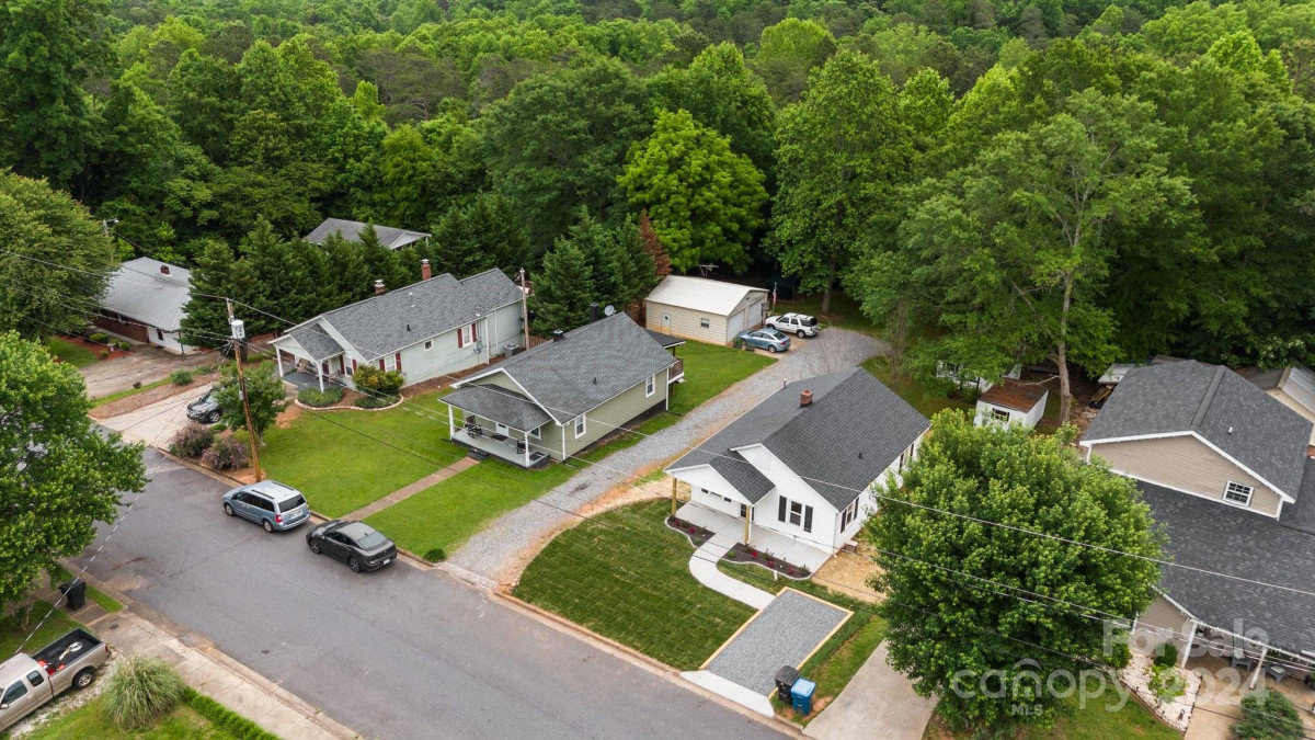 280 Carolina Ave Forest City, NC 28043