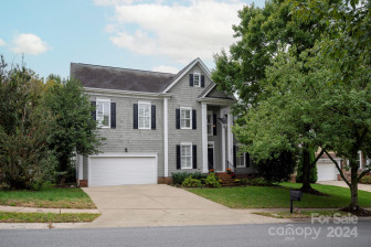 8104 Hawk Crest Ct Charlotte, NC 28270