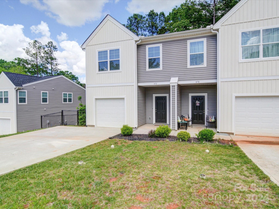 472 Gray St Statesville, NC 28677