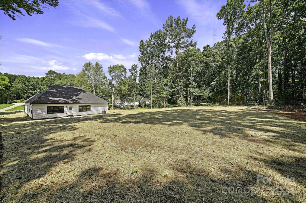 1145 Hawksbury Dr China Grove, NC 28023