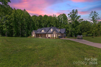 200 Barra Dr Waxhaw, NC 28173