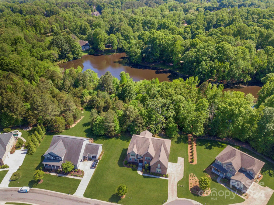 509 Pine Needle Ct Weddington, NC 28104