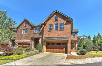 6832 Fairway Row Ln Charlotte, NC 28277