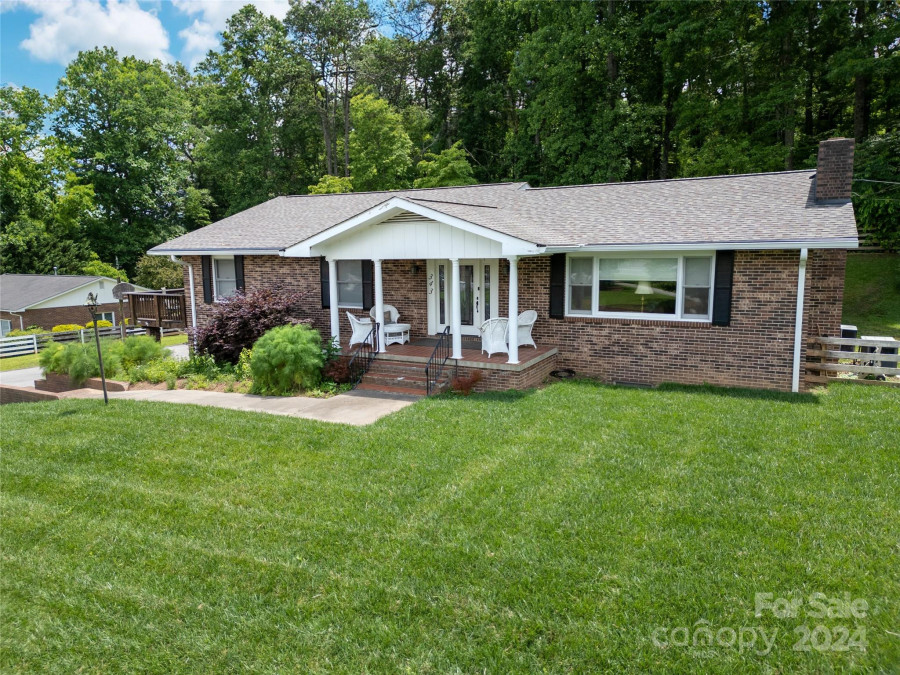 343 Fisher Rd Brevard, NC 28712