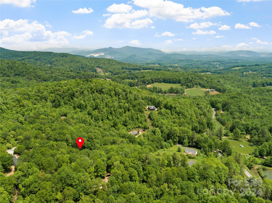 167 Simmons Ridge Rd Spruce Pine, NC 28777