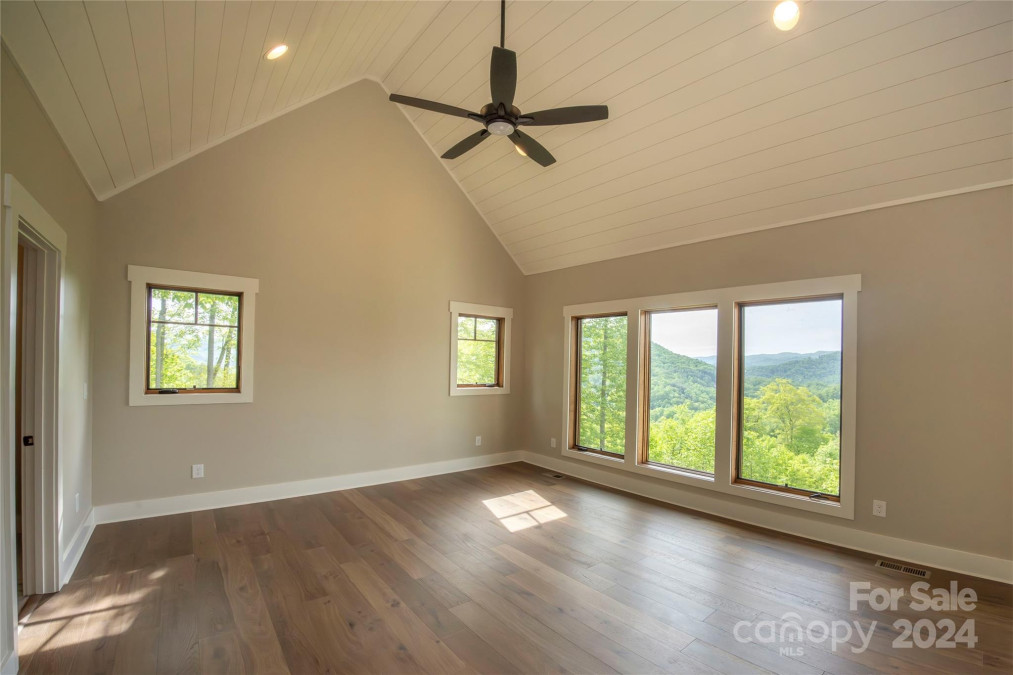 461 Sugar Hill Ln Sugar Grove, NC 28679