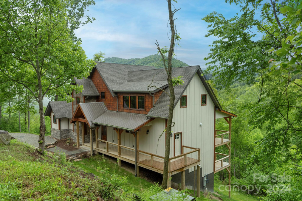 461 Sugar Hill Ln Sugar Grove, NC 28679