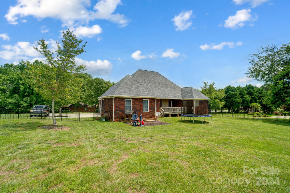 3011 Patrick Place Cir Clover, SC 29710