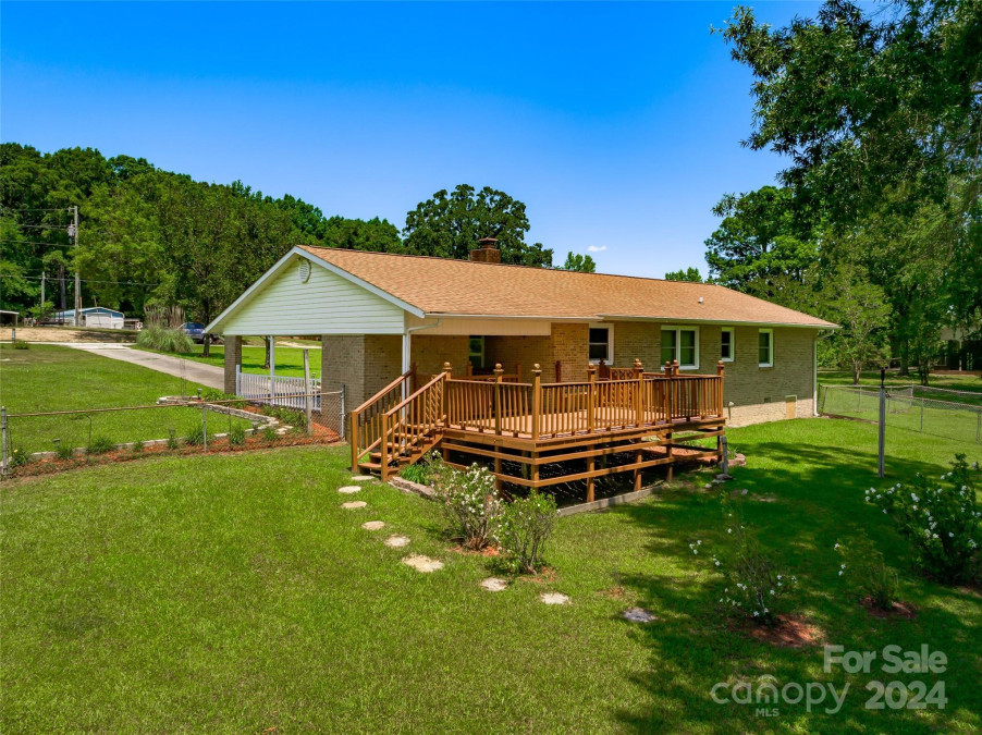 178 Wildwood Rd Great Falls, SC 29055