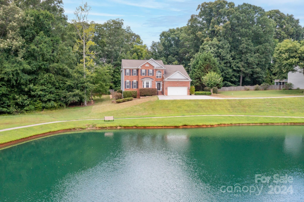 1432 Willow Ridge Ln Waxhaw, NC 28173