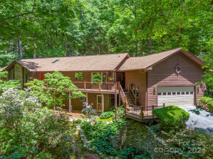 172 Overlook Dr Flat Rock, NC 28731