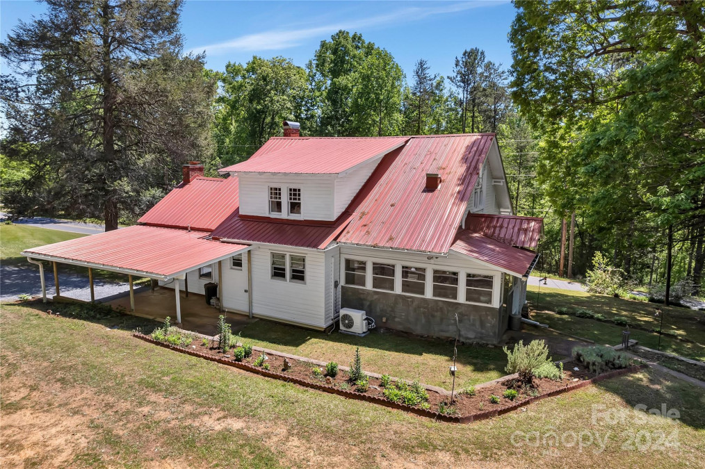 516 Maple Creek Rd Rutherfordton, NC 28139