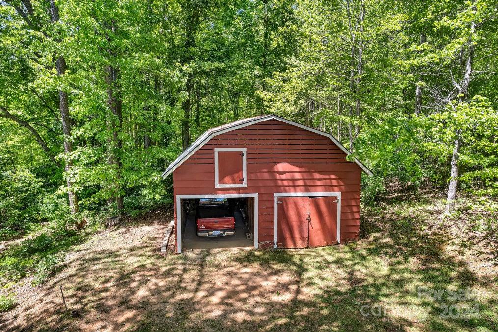 516 Maple Creek Rd Rutherfordton, NC 28139