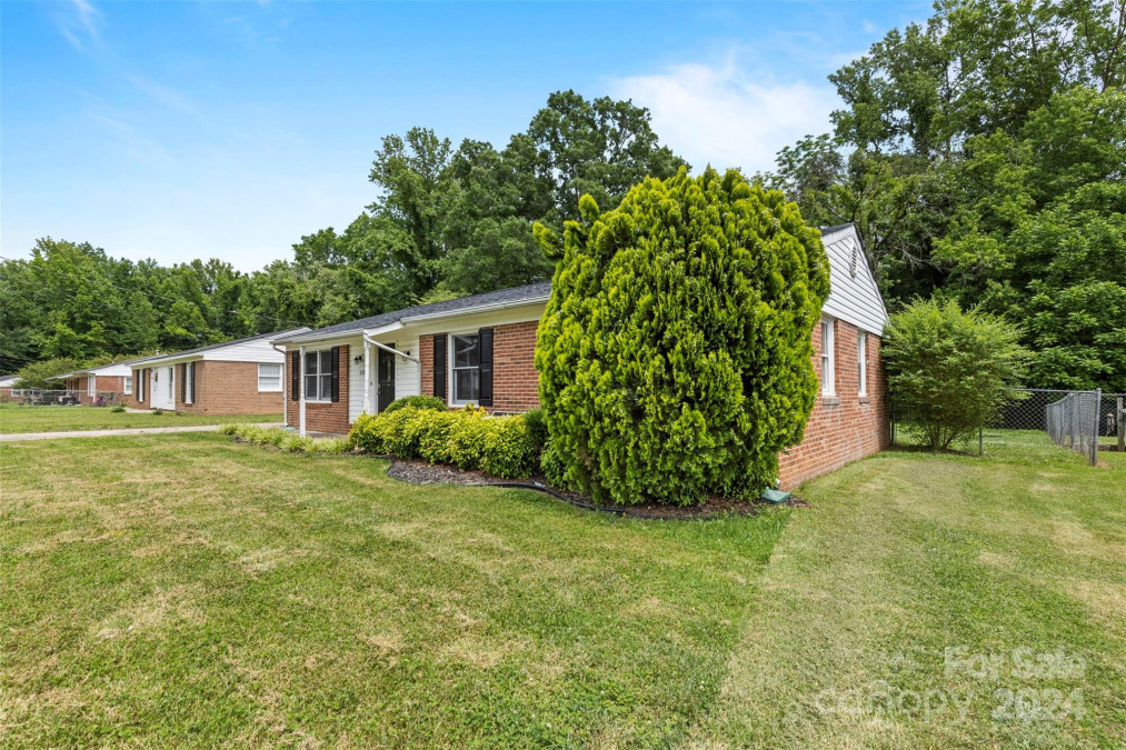 4805 April Dr Gastonia, NC 28056