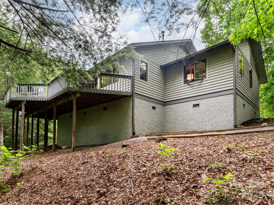 11 Brody Trl Asheville, NC 28804