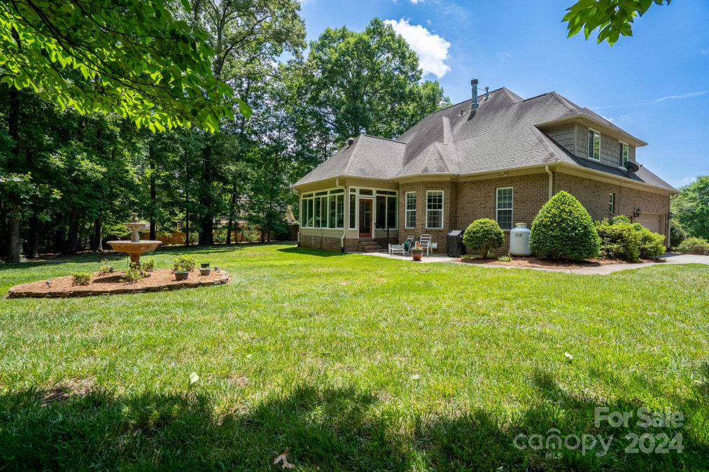 119 Barton Pl Mooresville, NC 28117