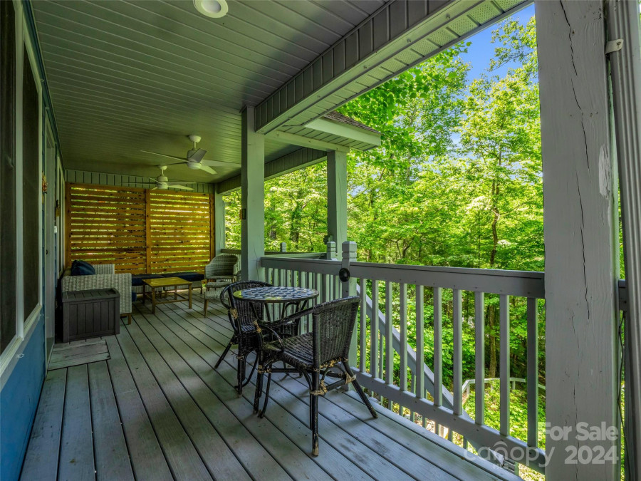 219 Picnic Point Rd Lake Lure, NC 28746