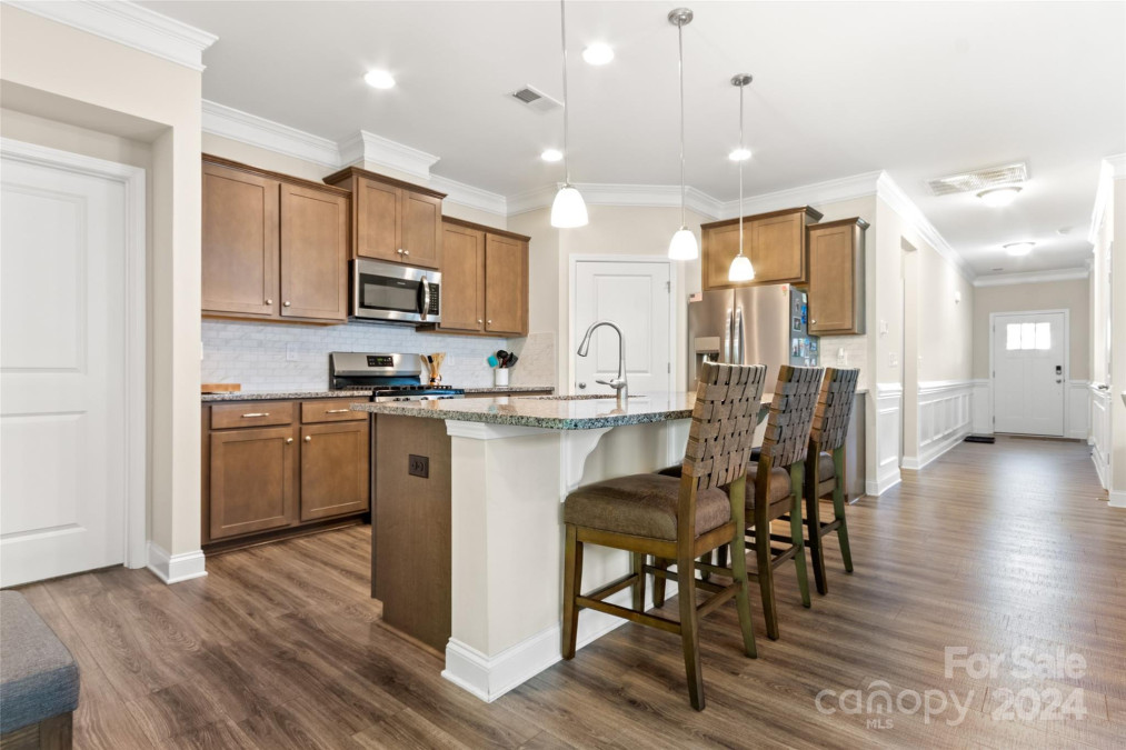 6000 Lydney Cir Waxhaw, NC 28173