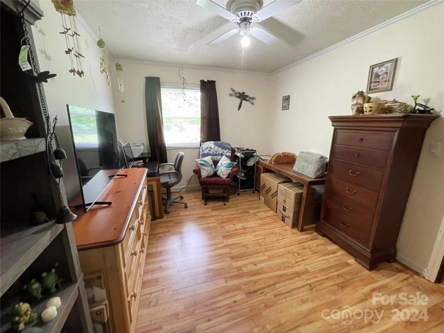 3063 Rocky Rd Lenoir, NC 28645