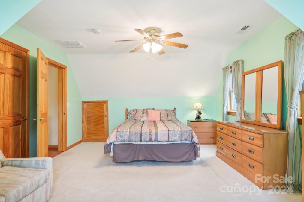 101 Falcon Crest Loop Maggie Valley, NC 28751