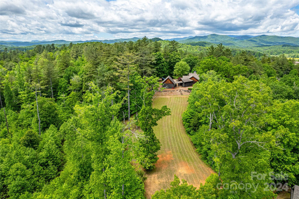 407 Barclay Farm Rd Brevard, NC 28712