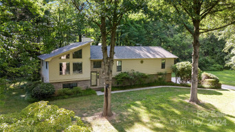 16 Wagner Branch Rd Asheville, NC 28804