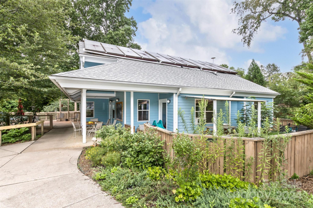 43 Vermont Ct Asheville, NC 28806