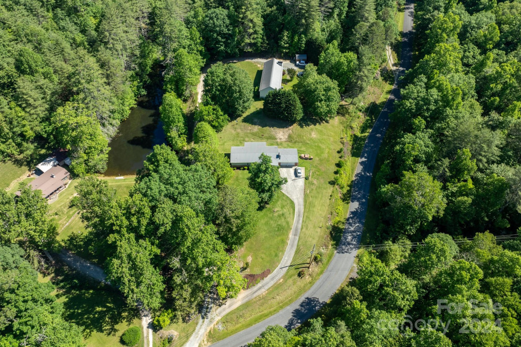 625 Carson Creek Rd Brevard, NC 28712