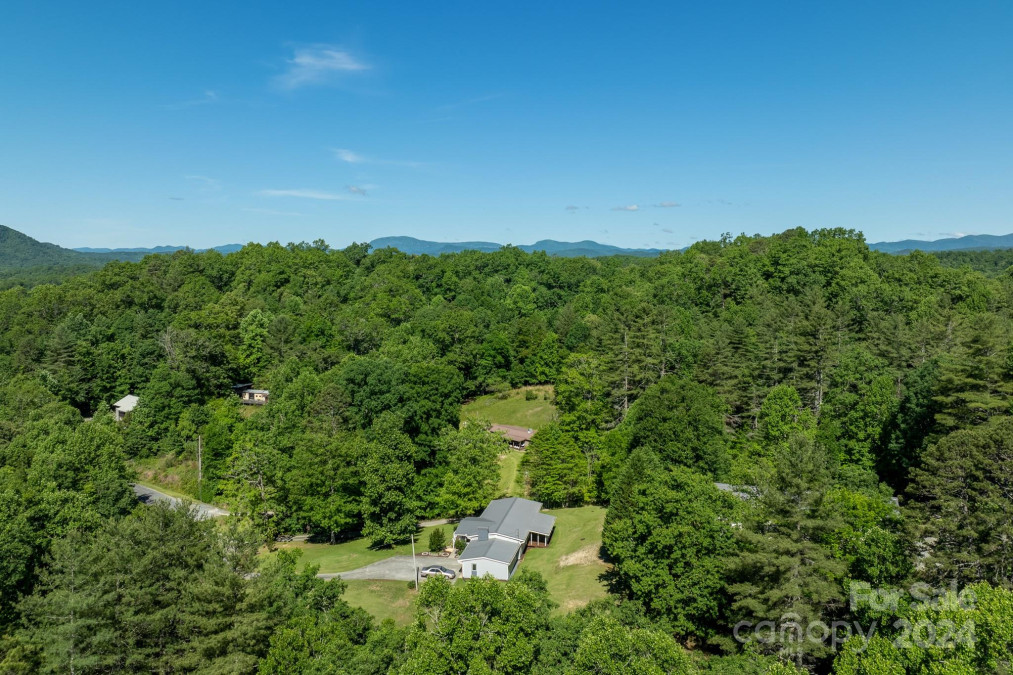 625 Carson Creek Rd Brevard, NC 28712