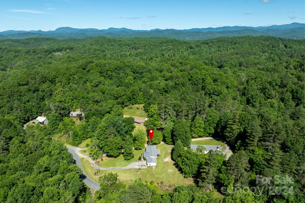 625 Carson Creek Rd Brevard, NC 28712