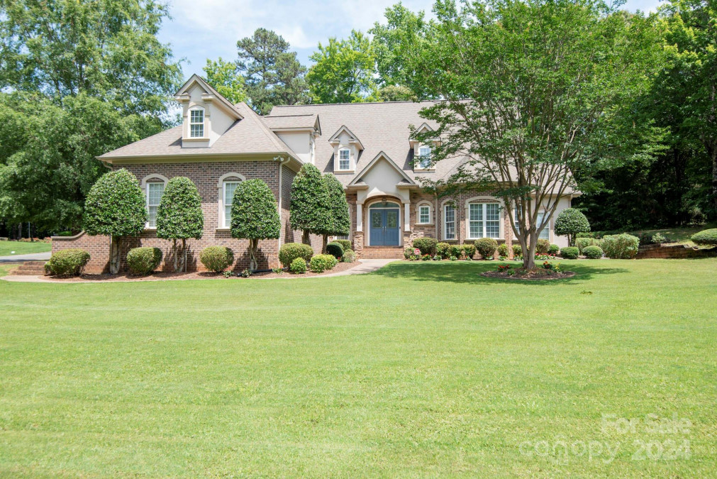 8005 Bridger Point Waxhaw, NC 28173